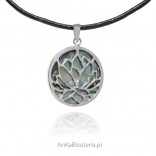 Silver pendant with paola shell LOTUS FLOWER