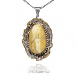 Large gold-plated silver pendant with yellow amber