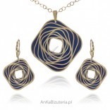 Gold-plated silver jewelry set with titanium