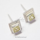 Silver earrings with bright green zircon in the shape of squares