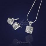 Silver jewelry set. Earrings with pendant with cubic zirconia.