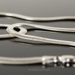 Silver cashmere chain necklace with a length of 50cm.
