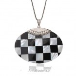 Contrasting large pendant with shells and oxidized silver - chessboard.