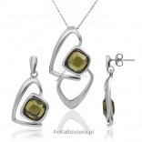 Silver rhodium-plated set with beautiful olive cubic zirconia