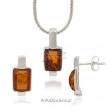 Silver set with amber - in a classic, elegant edition.