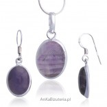Silver set with natural amethyst
