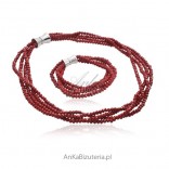Set: necklace and bracelet made of red crystals